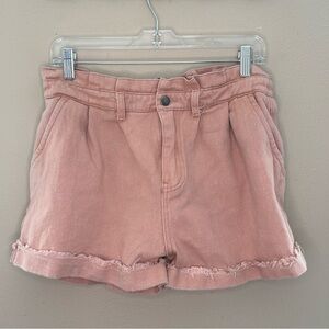 New in High Waist Frayed Hem Women Shorts - Peach Size Medium